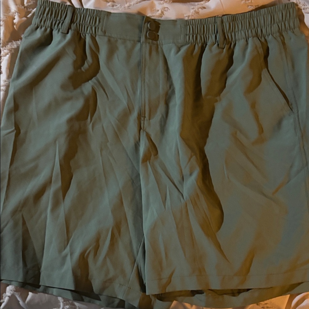 Men's Green Shorts